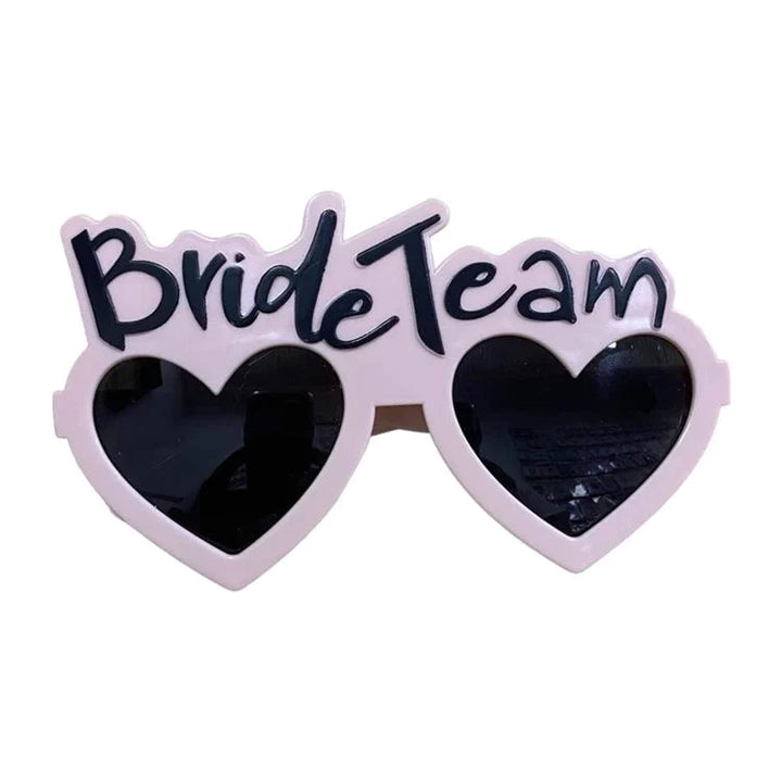 gafas en forma de corazón bride team para despedida de soltera